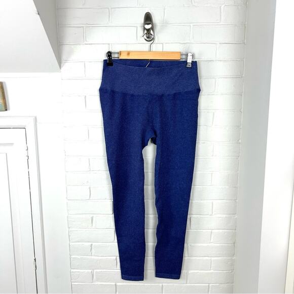 Balance Athletica / Vitality Channel Ribbed Active Leggings - Picture 2 of 9